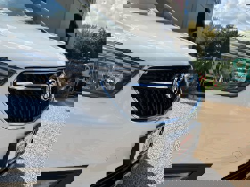 Used 2017 Buick Encore Sport Touring image 2