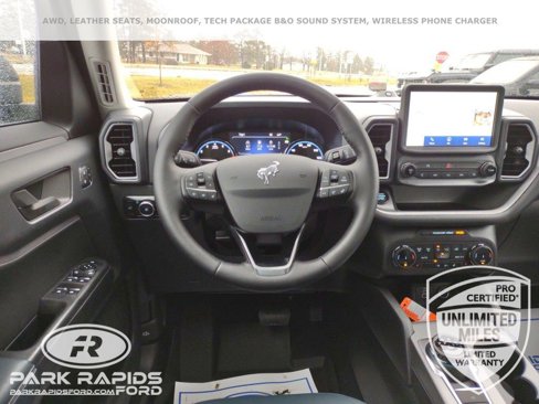 New 2024 Ford Bronco Sport Outer Banks w/ Tech Package image 13