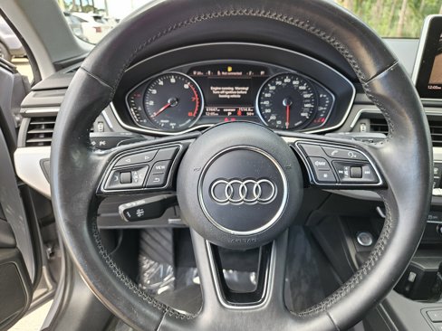 Used 2017 Audi A4 2.0T Premium image 33