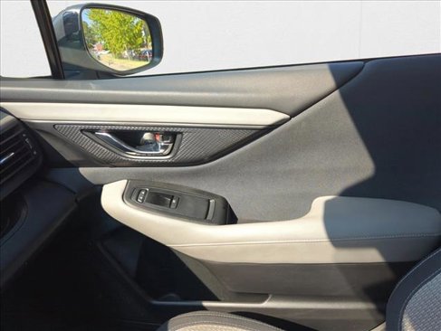 Used 2023 Subaru Outback Premium image 28