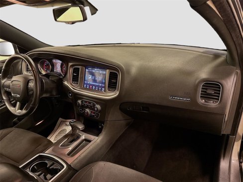 Used 2019 Dodge Charger SXT image 26