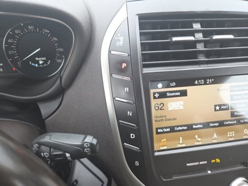 Used 2019 Lincoln MKC Reserve w/ Canadian Touring Package image 22