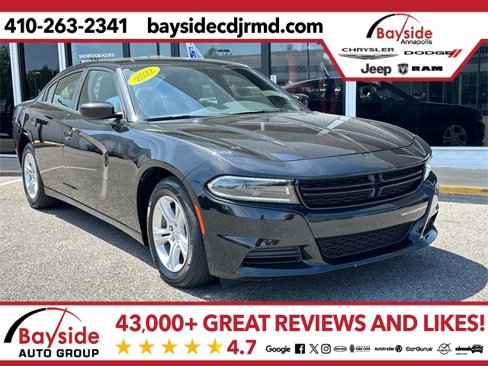 Used 2022 Dodge Charger SXT image 1