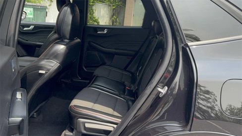 Used 2024 Ford Escape ST-Line image 14