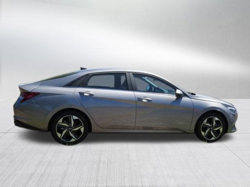 Certified 2023 Hyundai Elantra Limited image 8