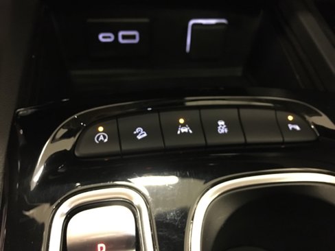 Used 2023 Buick Envision Essence w/ Sport Touring Package image 28