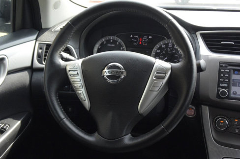 Used 2014 Nissan Sentra SR w/ SR Driver Package image 15