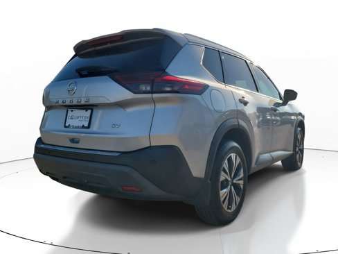 Used 2021 Nissan Rogue SV w/ Premium Package image 5