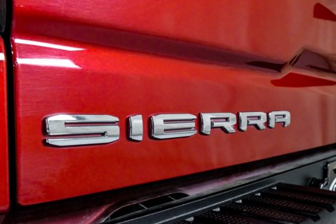 Used 2020 GMC Sierra 1500 SLT image 46