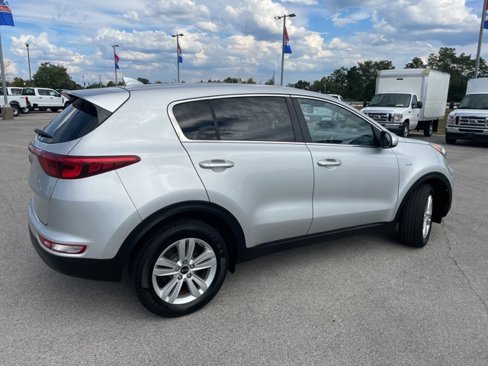 Used 2019 Kia Sportage LX image 12