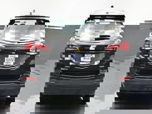 Certified 2022 Chevrolet Equinox LS w/ Driver Confidence II Package image 6