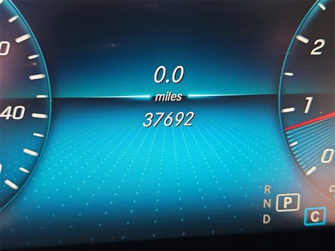 Used 2022 Mercedes-Benz GLC 300 4MATIC image 13