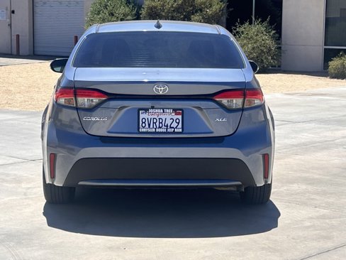Used 2021 Toyota Corolla XLE w/ Carpet Mat Package (TMS) image 13