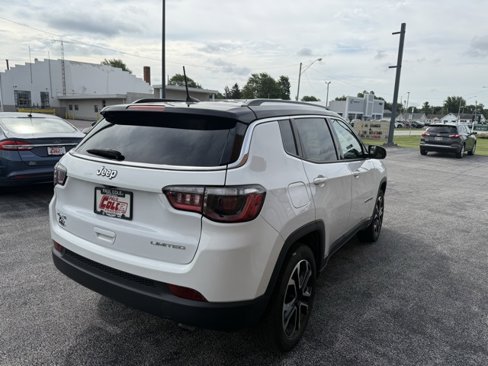Used 2022 Jeep Compass Limited image 5