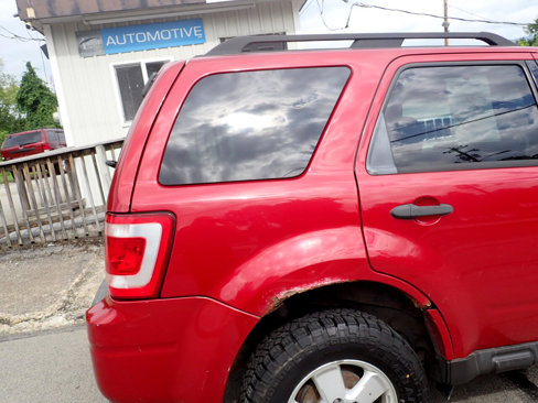 Used 2010 Ford Escape XLT image 13