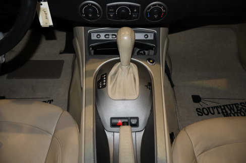 Used 2004 BMW Z4 2.5i image 24