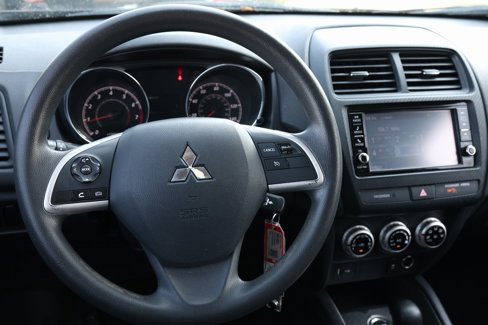 Used 2023 Mitsubishi Outlander Sport ES image 15