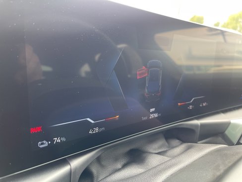 Used 2022 BMW i4 eDrive40 image 17