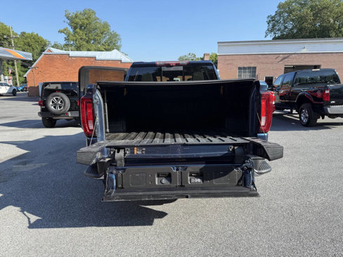 Used 2021 GMC Sierra 1500 SLT w/ SLT Premium Plus Package image 9