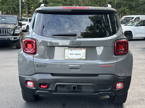 Used 2021 Jeep Renegade Trailhawk w/ Sun & Sound Group image 7