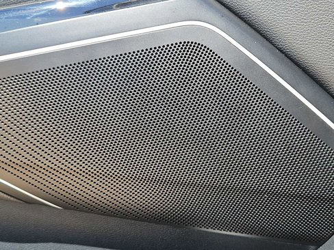 Used 2019 Kia Cadenza Premium image 30