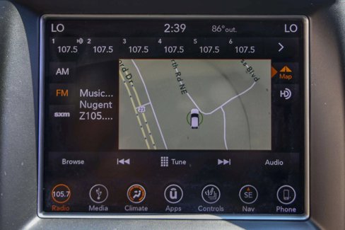 Used 2018 Jeep Grand Cherokee Limited image 23
