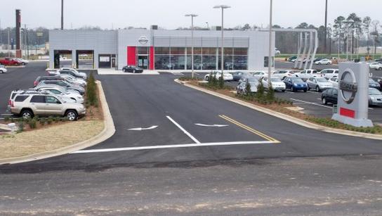 Lynch Nissan Of Auburn Al 36830 6950 Car Dealership And Lynch Nissan Of Auburn