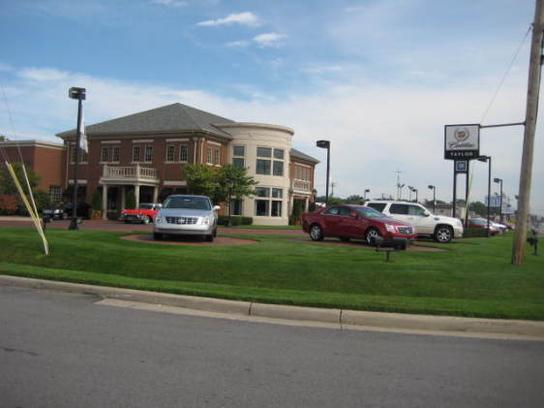 Taylor Cadillac Toledo Oh 43615 1806 Car Dealership