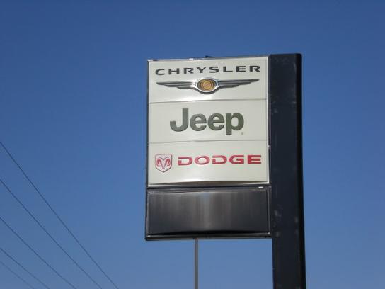 John Hiester Chrysler Dodge Jeep car dealership in ...