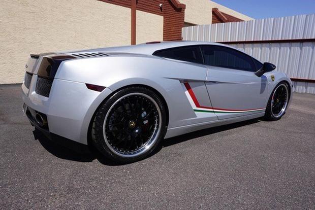 This Is the Cheapest Lamborghini on Autotrader - Autotrader