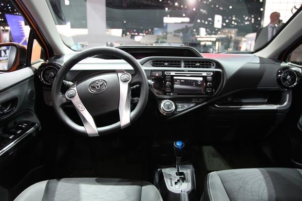 2015 Toyota Prius C And Prius V La Auto Show Autotrader