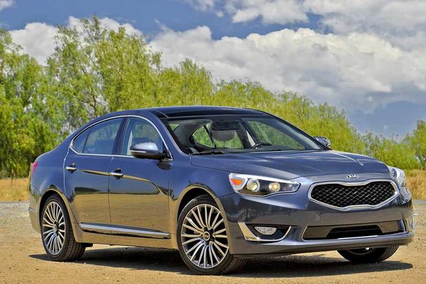 5 Luxury Sedans Under 40K - Autotrader