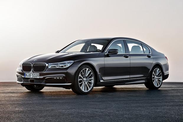 2015 Vs 2016 Bmw 7 Series What S The Difference Autotrader