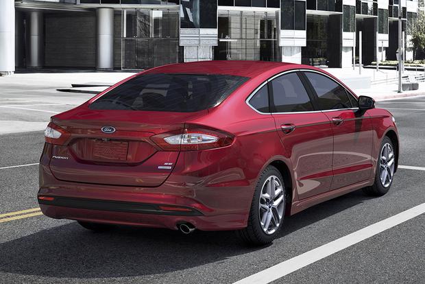 Chrysler 200 versus ford fusion #8