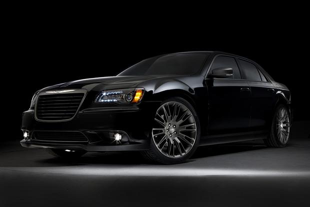 2014 Vs 2015 Chrysler 300 What S The Difference Autotrader