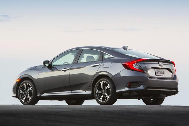 2016 Honda Civic Vs 2016 Honda Accord What S The