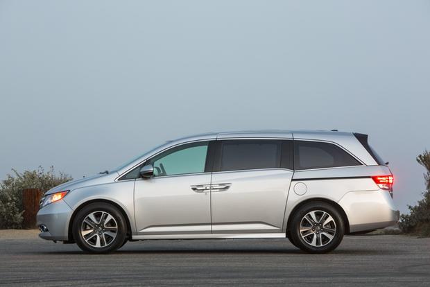 2015 Honda Odyssey: New Car Review - Autotrader