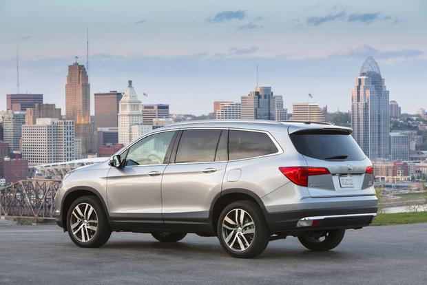 2015 Vs 2016 Honda Pilot What S The Difference Autotrader