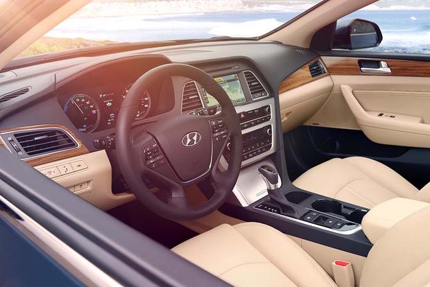 2016 Hyundai Sonata Reviews And Model Information Autotrader