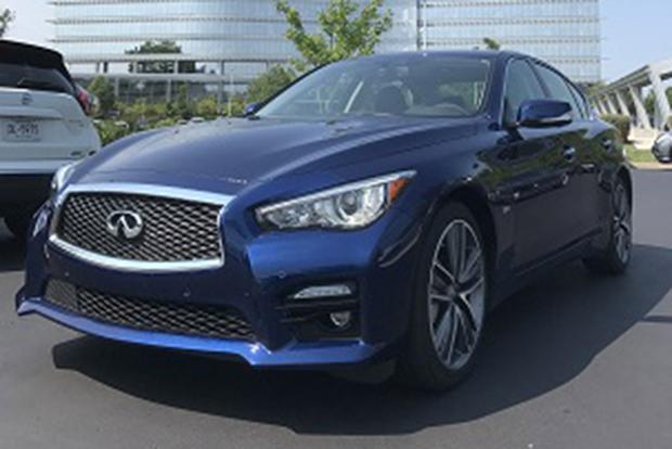 Cpo 2017 Infiniti Q50 What S Inside Counts Autotrader