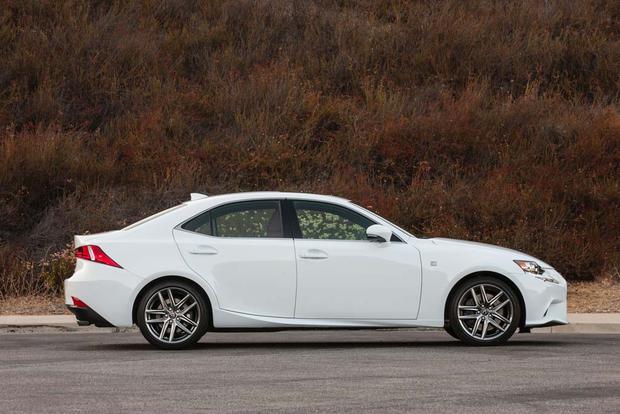 2016 Lexus Rc Vs 2016 Lexus Is What S The Difference