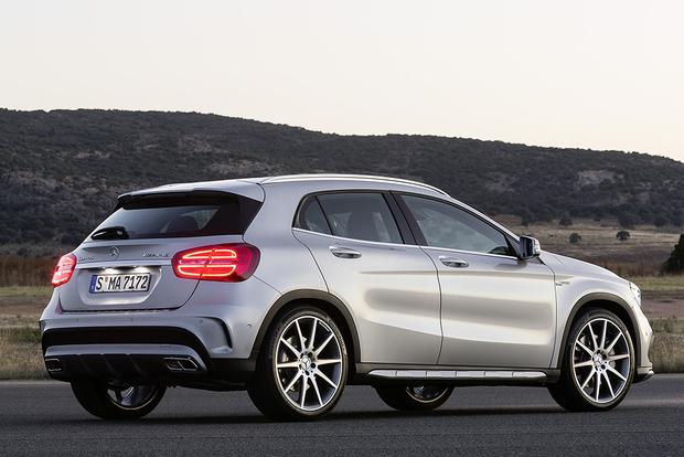 2015 Mercedes Benz Gla Class Vs 2015 Audi Q3 Which Is