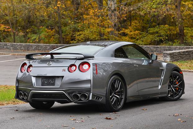 2018 Nissan Gt R New Car Review Autotrader