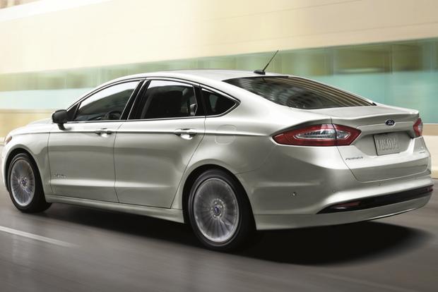 Which car is better ford fusion or toyota camry #5