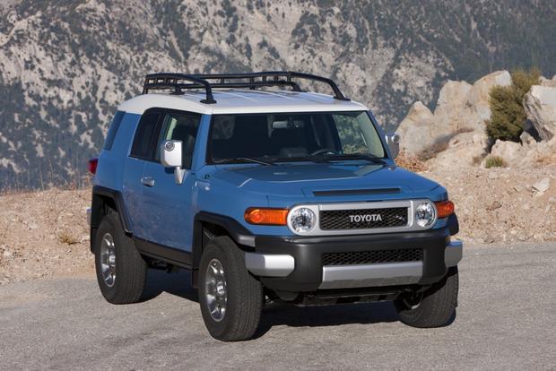 2014 Toyota Fj Cruiser New Car Review Autotrader