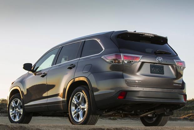 2015 Toyota Highlander vs. 2015 Toyota 4Runner: What's the Difference ...