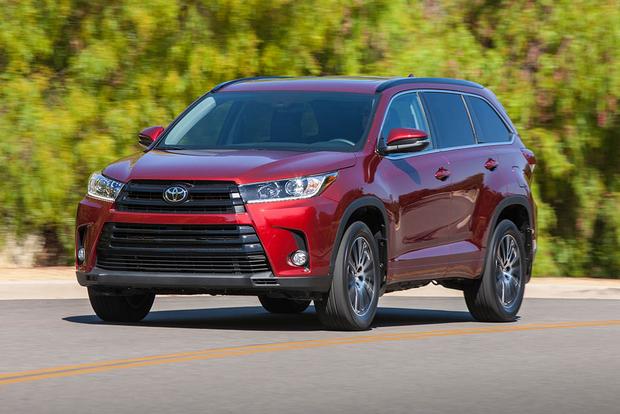 2016 Vs 2017 Toyota Highlander What S The Difference