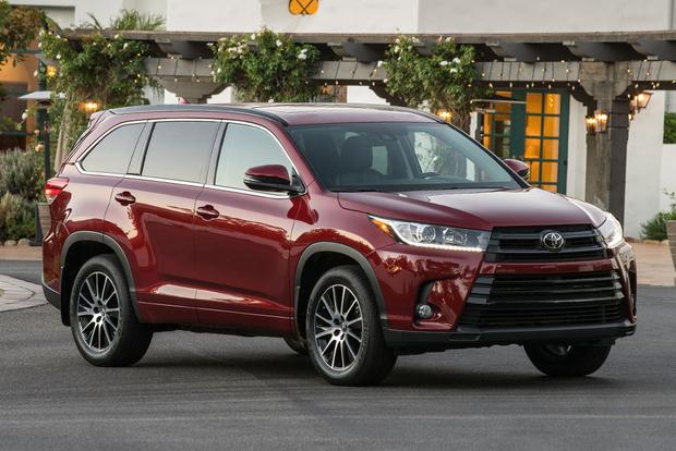 2016 Vs 2017 Toyota Highlander What S The Difference