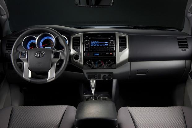 2014 toyota tacoma prerunner specs