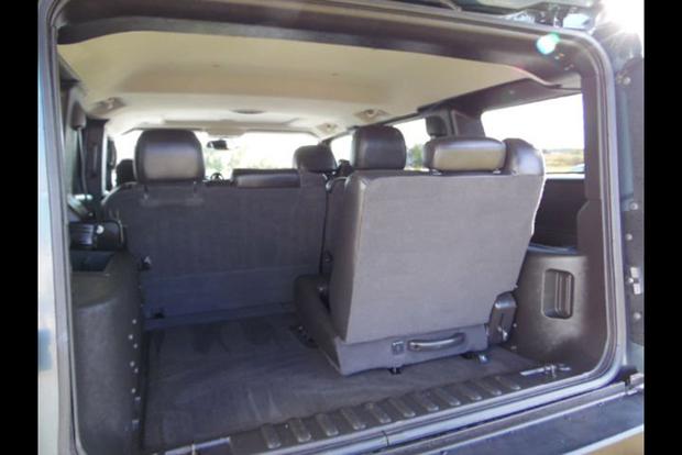 The Hummer H2 Had The Most Ridiculous Third Row Seat Ever